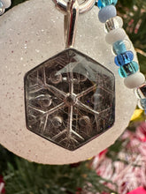 Load image into Gallery viewer, Snowflake Necklace