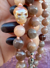 Load image into Gallery viewer, Peach Pearl Skull Necklace