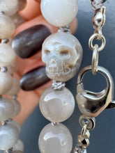 Load image into Gallery viewer, Gray Pearl Skull Necklace