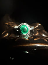 Load image into Gallery viewer, Elizabeth Ring
