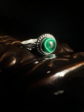Load image into Gallery viewer, Elizabeth Ring