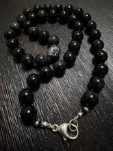 Load image into Gallery viewer, Pearl Skull Necklace
