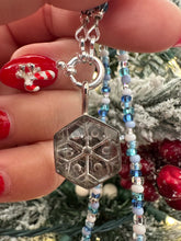 Load image into Gallery viewer, Snowflake Necklace