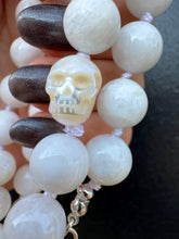 Load image into Gallery viewer, White Pearl Skull Necklace