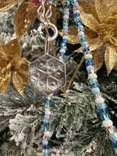 Load image into Gallery viewer, Snowflake Necklace