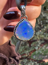 Load image into Gallery viewer, Opal Christmas Choker