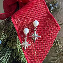 Load image into Gallery viewer, Christmas Pearl Earrings