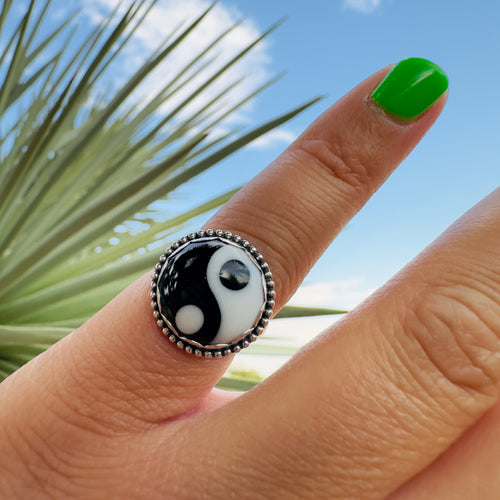 Yin Yang Ring