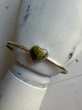 Load image into Gallery viewer, Turquoise Heart Cuff