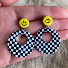 Load image into Gallery viewer, Don’t Worry Be Happy Earrings