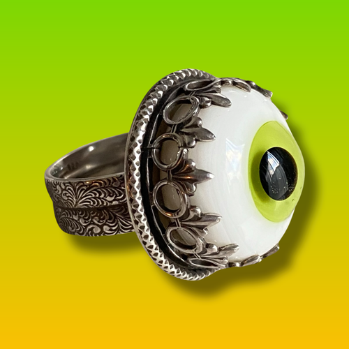 Spooky Eye Ring