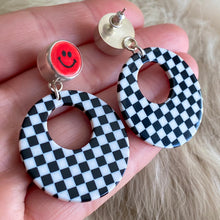 Load image into Gallery viewer, Don’t Worry Be Happy Earrings